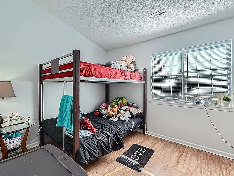 3602 Huyton Ct — Photo 8