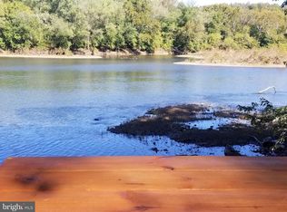 Folk Turn, Falling Waters, WV 25419