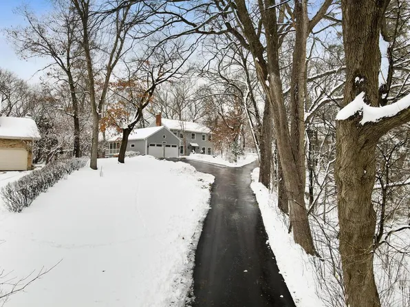 14811 Minnehaha Pl, Wayzata, MN 55391