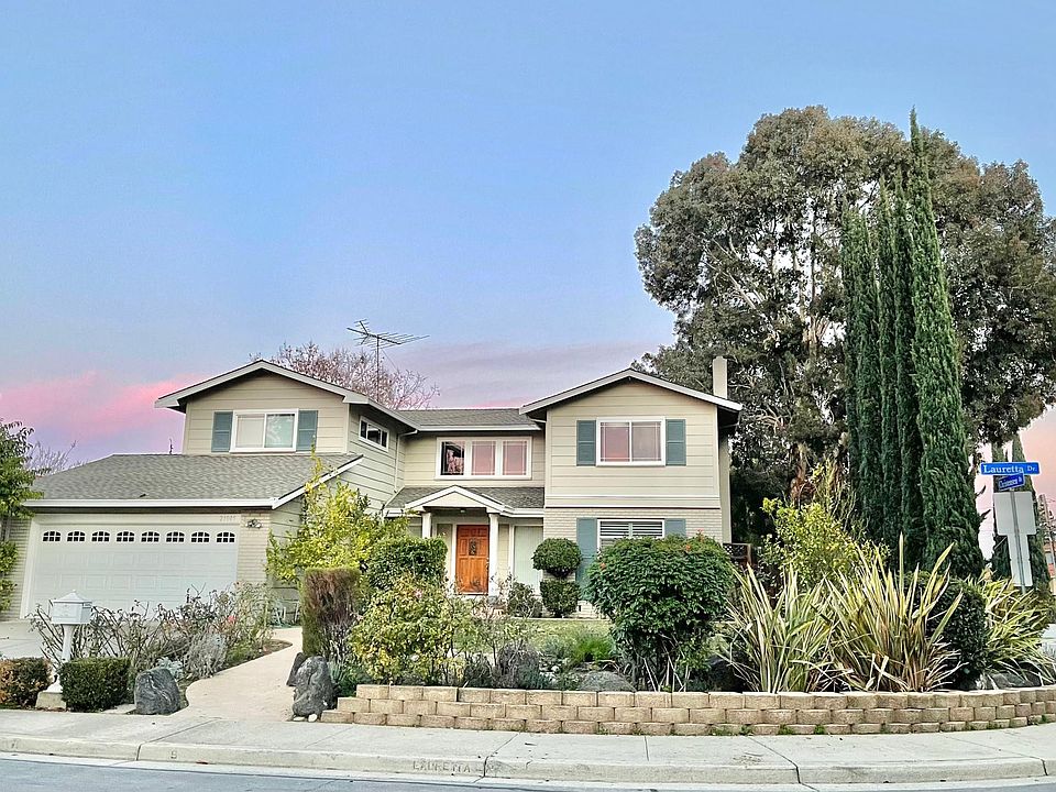 1st image of 21005 Lauretta Dr