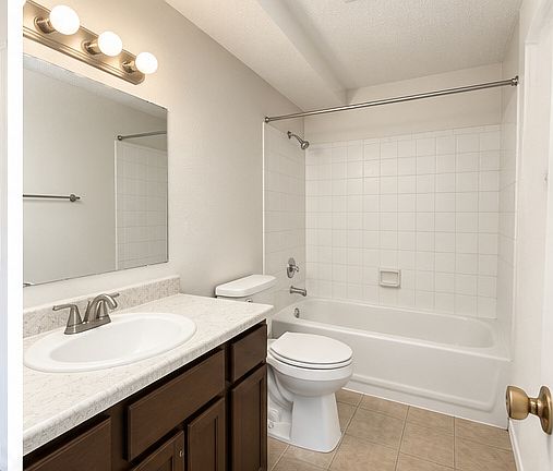 5th image of 5820 S Main Point Blvd APT 2