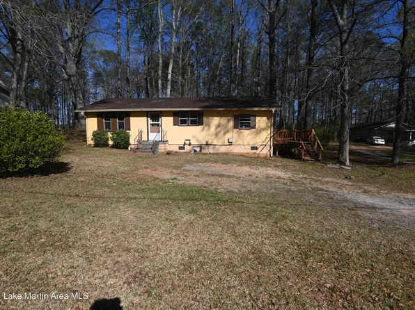 447 Lindsey Rd, Alexander City, AL 35010