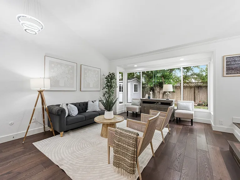 3010 Millbridge Dr — Photo 3