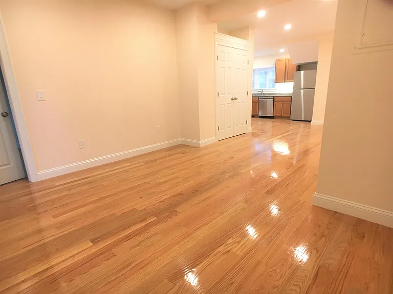67 Temple St #2 — Photo 2