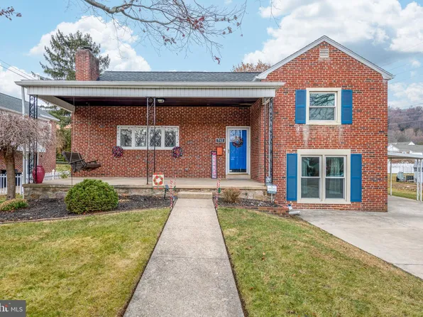 712 Brighton Ave, Reading, PA 19606