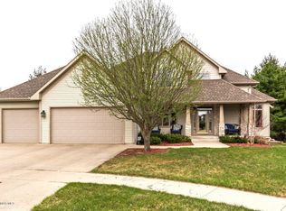 2044 Century View Ln NE, Rochester, MN 55906