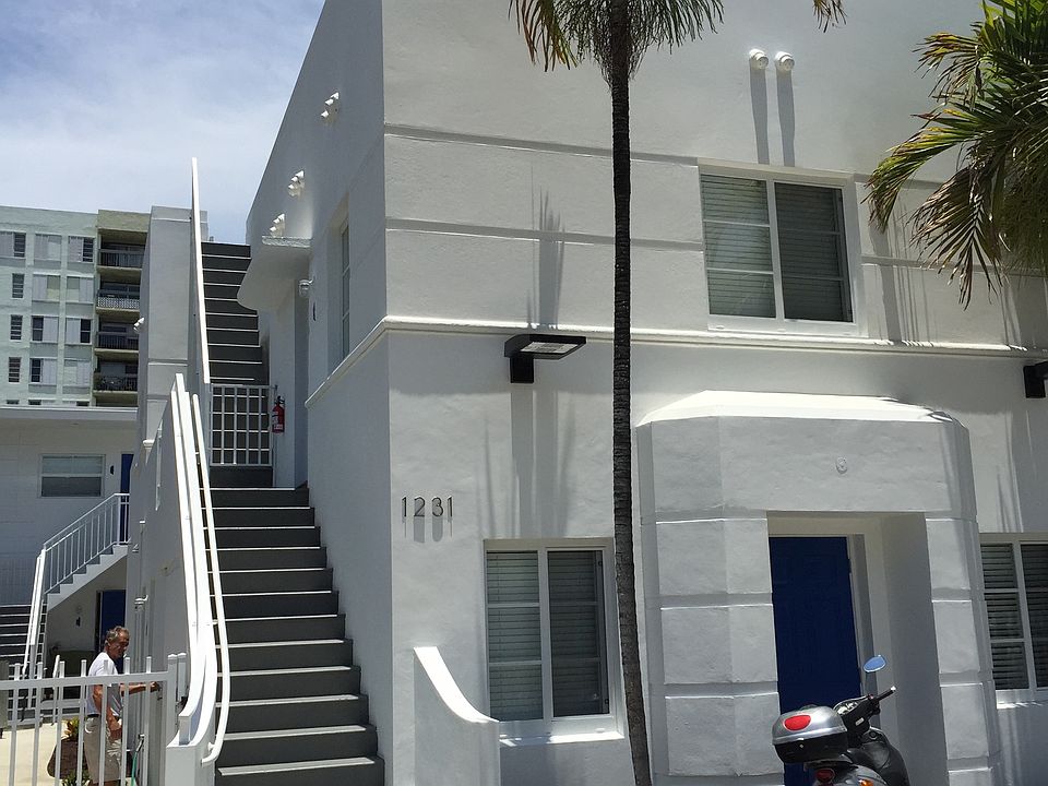 1st image of 1231 13th St APT 1