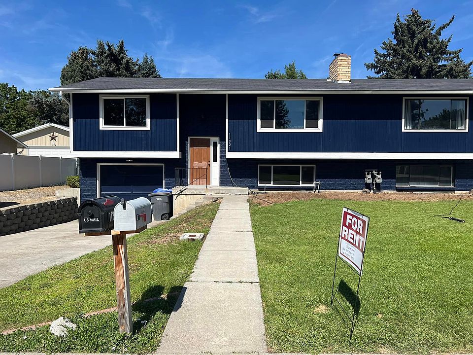 1st image of 11321 E 26th Ave #11321
