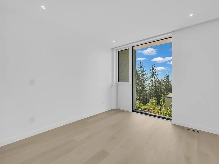 3317 Chippendale Rd — Photo 14
