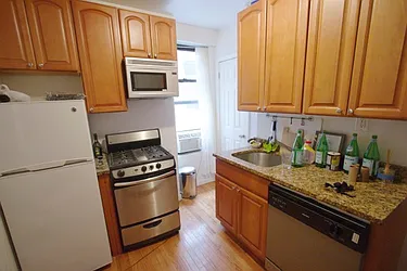 Rented by Urban Real Estate Property Group Inc