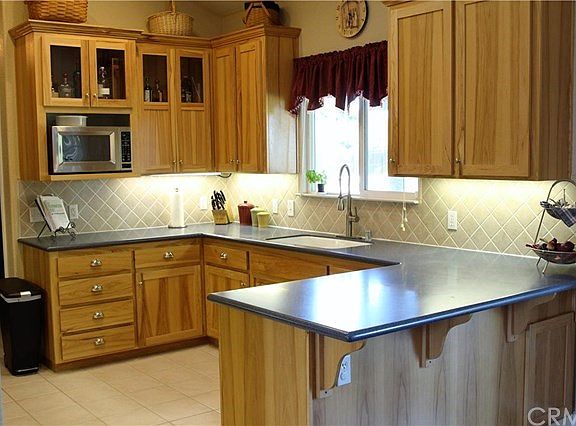3rd image of 1074 Prince William Ct