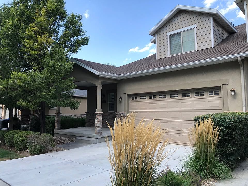 1st image of 2224 W Mackay Ln