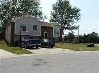 16613 W 126th Ter, Olathe, KS 66062