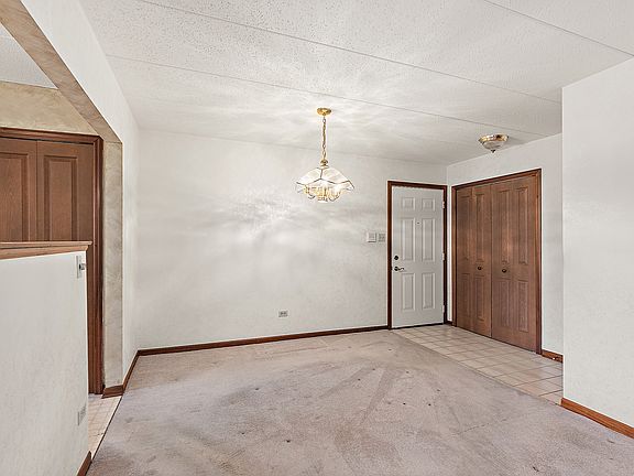 5th image of 3024 Matthew Ln APT C2