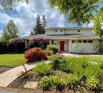 1213 Brentwood St, Los Altos, CA, 94024