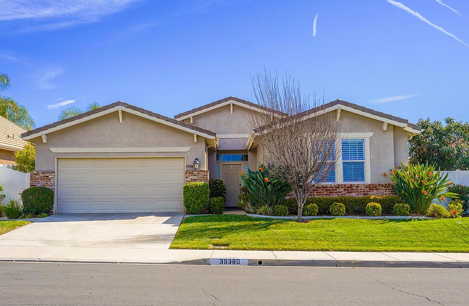 1st image of 39380 Beringer Dr