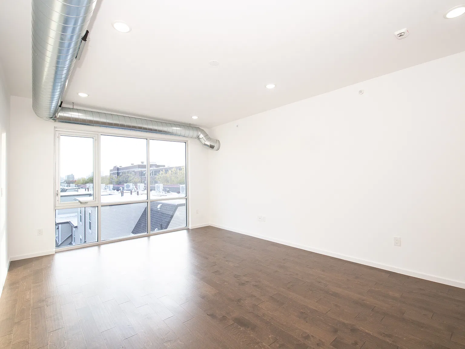 2 bed, 1650 sqft, $2,095 — Photo 4