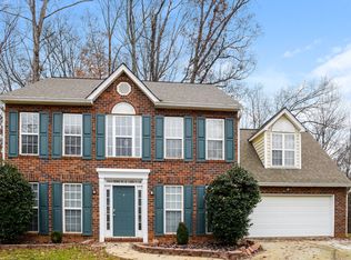 6001 Spanish Moss Ln, Charlotte, NC 28262