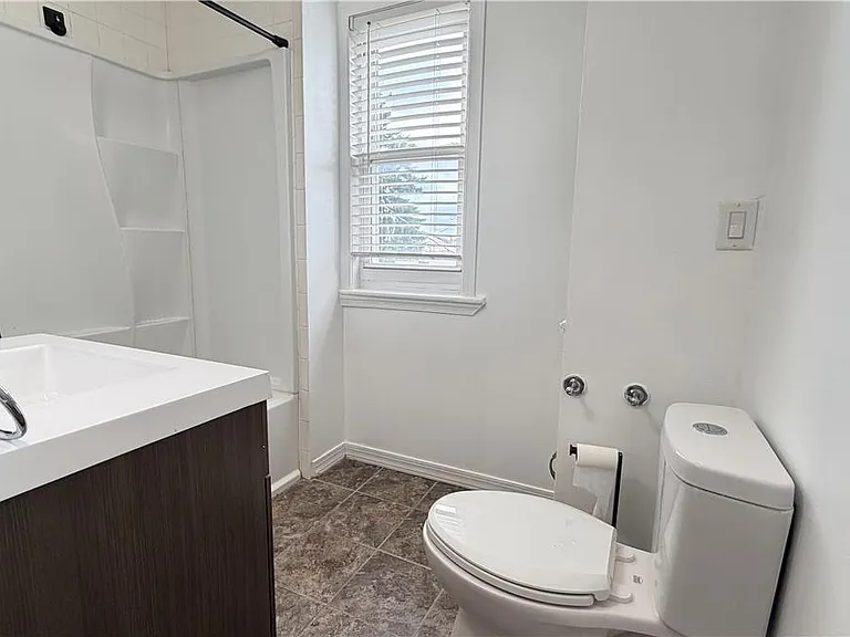 204 S Carlisle St — Photo 13