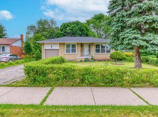 1259 Montclair Dr, Oakville, ON L6H 1Z3