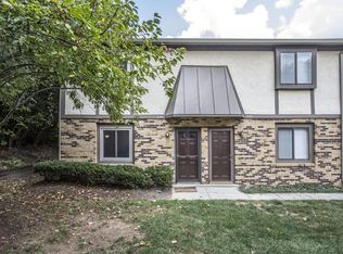 3248 Summerdale Ln, Columbus, OH 43221