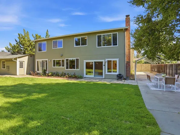 560 Tawny Dr, Pleasanton, CA 94566