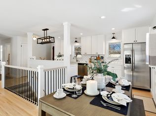 9800 Ford Cir, Saint Louis Park, MN 55426