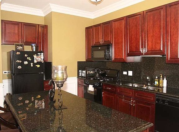 2nd image of 6000 N Cicero Ave APT 407