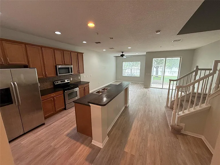 2530 Passamonte Dr #10E — Photo 7