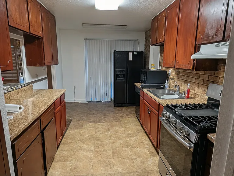 4905 Raley Blvd — Photo 6