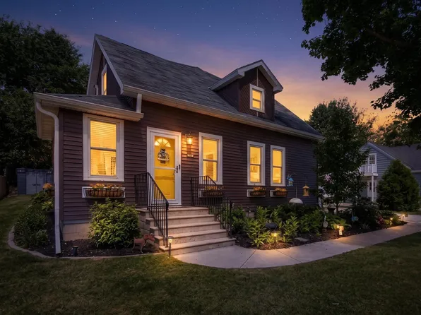 2686 Beaumont St, Green Bay, WI 54301