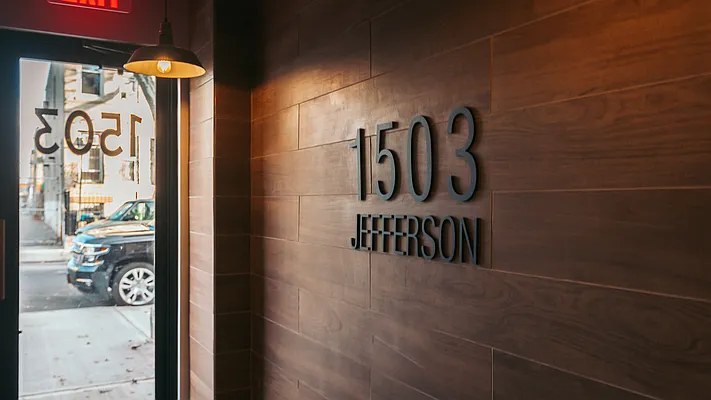 Rented by Nooklyn NYC LLC | media 17