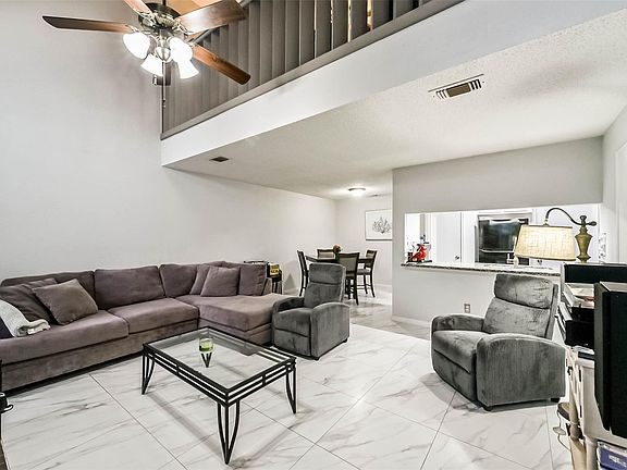 4th image of 13798 Hollowgreen Dr #305