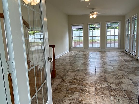 Welcome to 15 Bartley Dr!