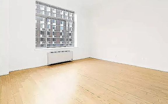4th image of 1955 1st Ave APT 631