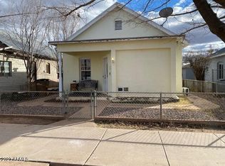 641 E 16th St, Douglas, AZ 85607