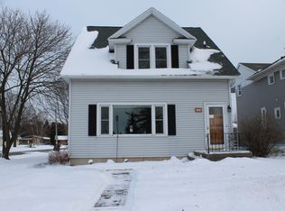 706 S Main St, Cedar Grove, WI 53013