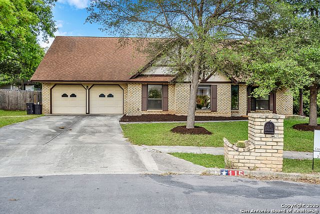 1st image of 115 Amistad Blvd