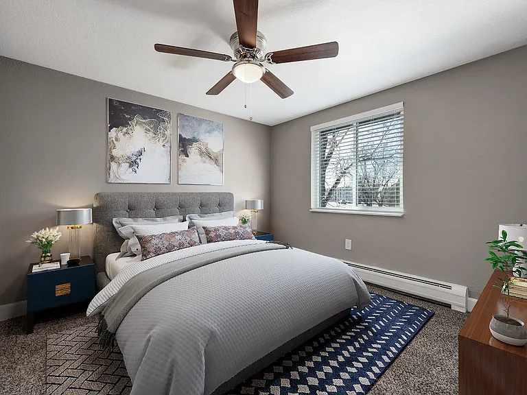 Bedroom with ceiling fan