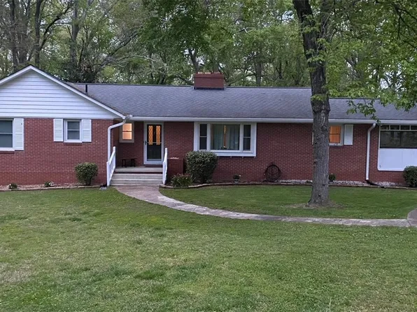 101 Laurel Ln, Clemson, SC 29631