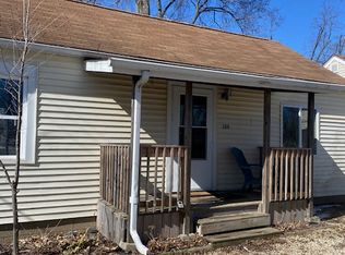 300 Grant St, Washington, IL 61571