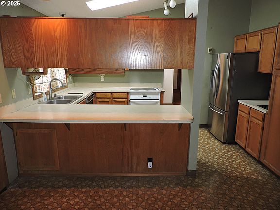 5th image of 9780 SW Rodeo Pl