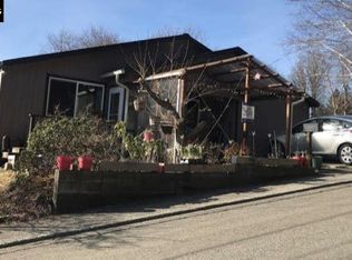809 Clinton Ct, Ketchikan, AK 99901