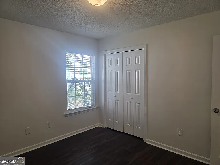 434 Roberts Way — Photo 17
