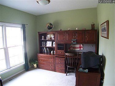 4th image of 6877 Silkwood Ln