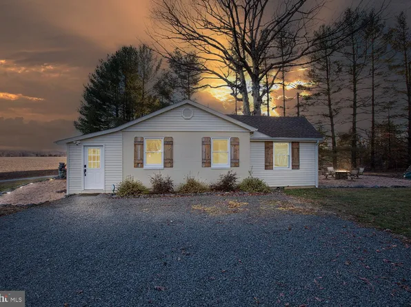 1245 Fords Shop Rd, Culpeper, VA 22701