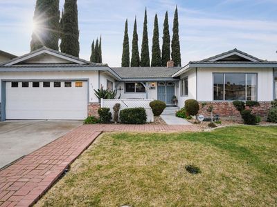 8049 Saratoga Way, Stockton, CA, 95209