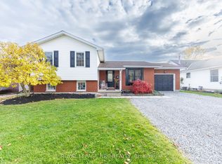 2455 Coral Ave, Fort Erie, ON L0S 1S0