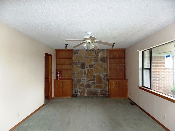 2nd image of 16 Highland Dr