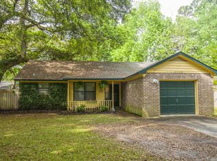 1758 Dogwood Rd, Charleston, SC 29414